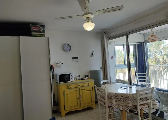 Vue 2/3 Pers A 50m Grazel, Parking Securise - Fr-1-796-47 Apartmán *