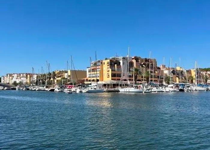 Vue 2/3 Pers A 50m Grazel, Parking Securise - Fr-1-796-47 * Gruissan